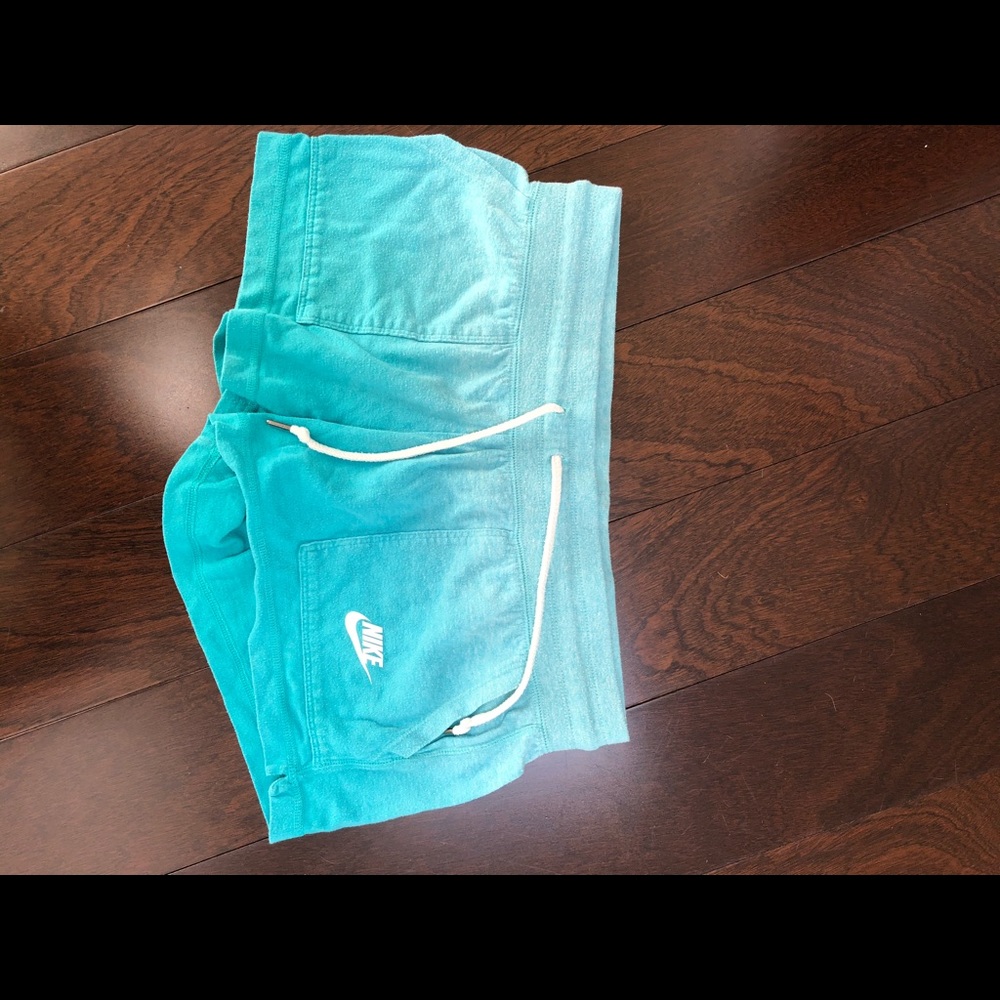 Bleu sport short